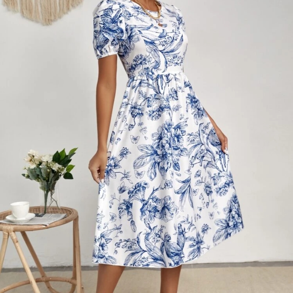 Floral print fluff sleeve dress (SheIn)
